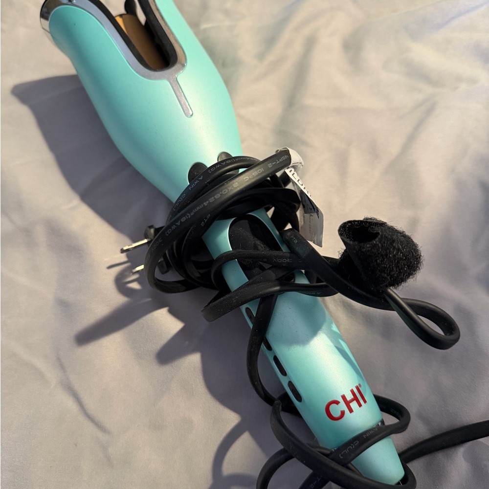 CHI Aqua Blue Hair Curler